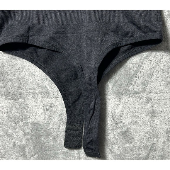 HeyShape Seamless Shapewear Bodysuit Black Size L Adjustable Straps NWT - Picture 11 of 13
